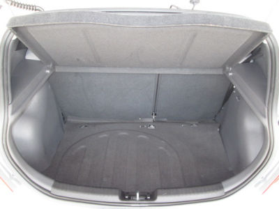 2012 Hyundai Accent  SE
