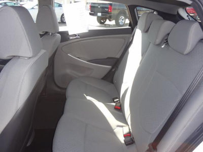 2012 Hyundai Accent  SE
