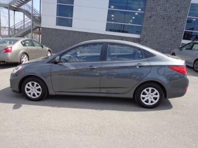 2013 Hyundai Accent  GLS