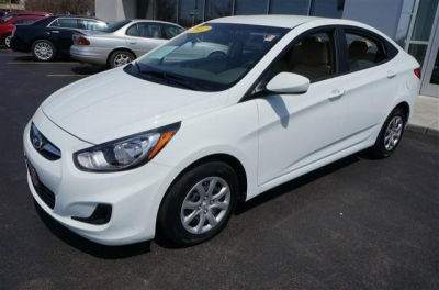 2012 Hyundai Accent  GLS