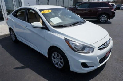 2012 Hyundai Accent  GLS