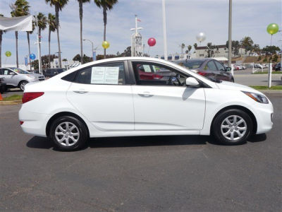 2012 Hyundai Accent  GLS