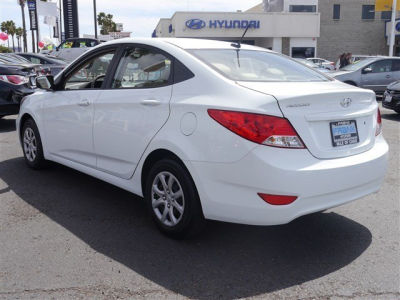 2012 Hyundai Accent  GLS