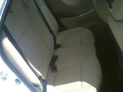 2012 Hyundai Accent  GLS