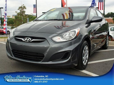 2012 Hyundai Accent  GLS