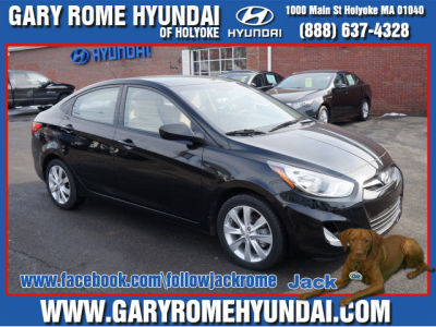 2012 Hyundai Accent  GLS