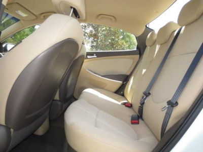 2012 Hyundai Accent  GLS