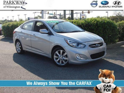 2012 Hyundai Accent  GLS