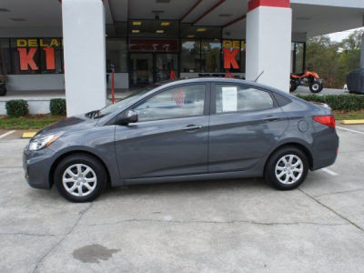 2012 Hyundai Accent  GLS