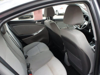 2012 Hyundai Accent  GLS