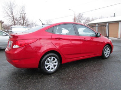 2012 Hyundai Accent  GLS