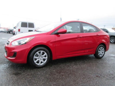 2012 Hyundai Accent  GLS