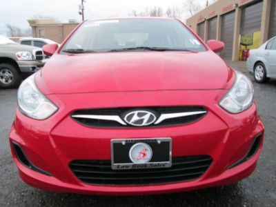 2012 Hyundai Accent  GLS