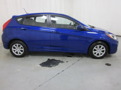 2012 Hyundai Accent  GS