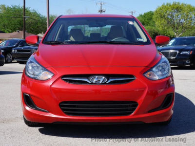 2012 Hyundai Accent  GLS