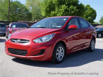 2012 Hyundai Accent  GLS