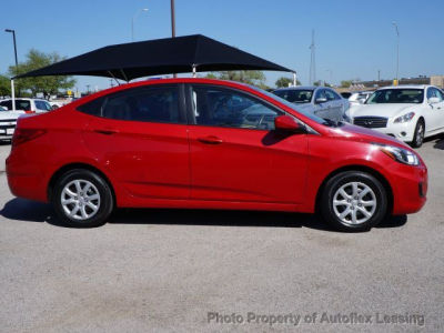 2012 Hyundai Accent  GLS