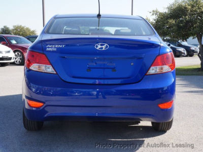 2012 Hyundai Accent  GLS
