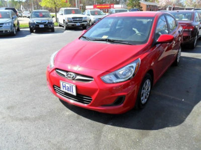 2012 Hyundai Accent  GLS