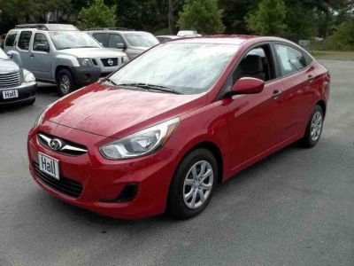 2012 Hyundai Accent  GLS