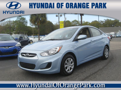 2012 Hyundai Accent GLS