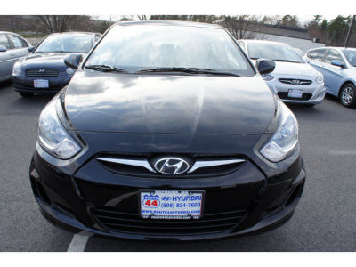 2013 Hyundai Accent  GS