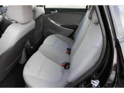 2013 Hyundai Accent  GS