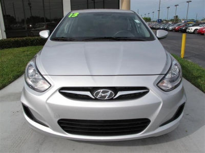2013 Hyundai Accent  GS