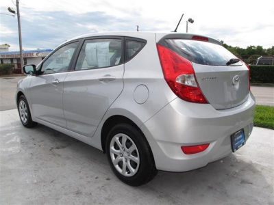 2013 Hyundai Accent  GS