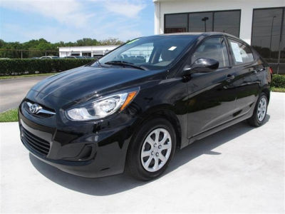 2012 Hyundai Accent  GLS