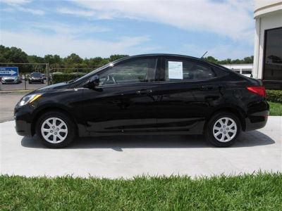 2012 Hyundai Accent  GLS