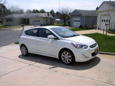 2012 Hyundai Accent SE