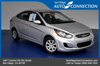 2012 Hyundai Accent GLS