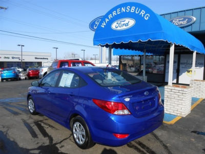 2013 Hyundai Accent GLS