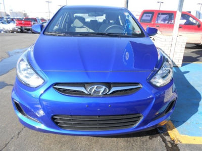 2013 Hyundai Accent GLS