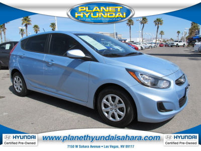 2012 Hyundai Accent  SE