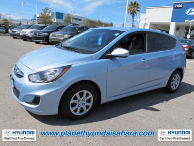 2012 Hyundai Accent  SE