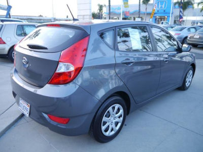 2012 Hyundai Accent  GS