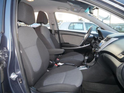 2012 Hyundai Accent  GS