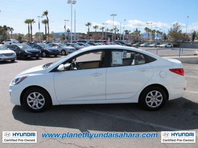 2012 Hyundai Accent  GLS