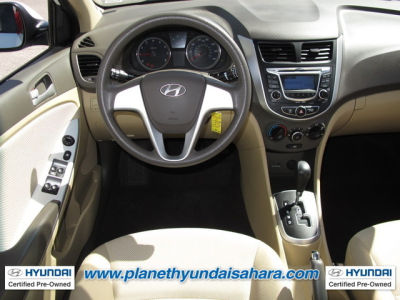 2012 Hyundai Accent  GLS