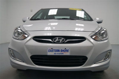 2013 Hyundai Accent  GLS