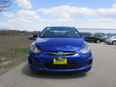 2012 Hyundai Accent  GLS