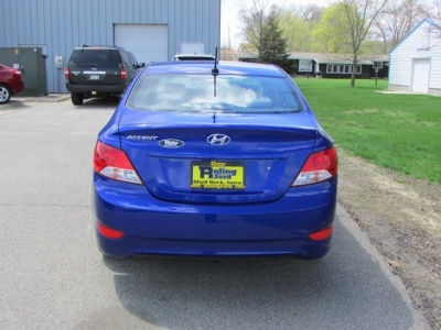 2012 Hyundai Accent  GLS