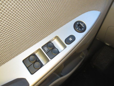 2012 Hyundai Accent  GLS
