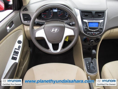 2012 Hyundai Accent  GLS
