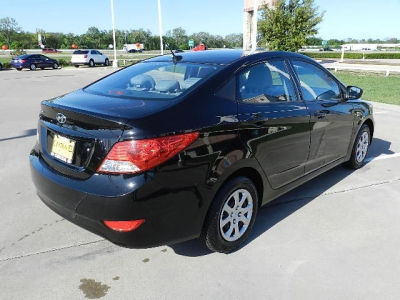 2012 Hyundai Accent  GLS