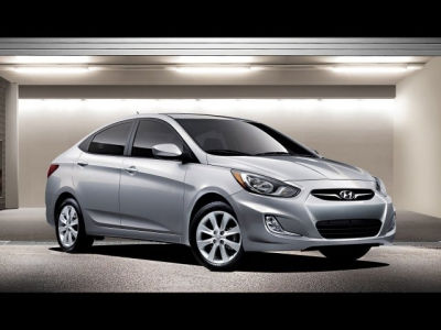 2012 Hyundai Accent GLS