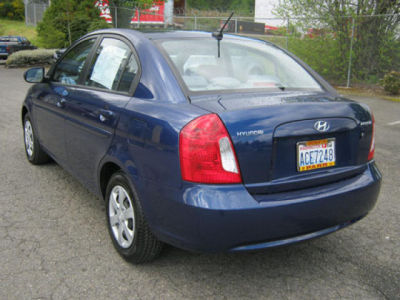 2010 Hyundai Accent  GLS