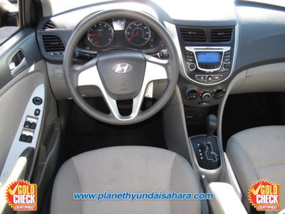 2012 Hyundai Accent GLS